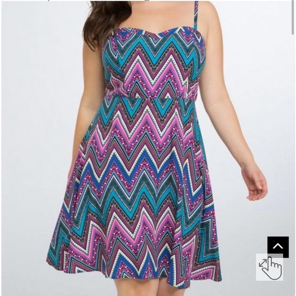 torrid Dresses & Skirts - Torrid Multi Chevron Challis Sundress 0
Sleeveless Adjustable Stripes Crunch Bag